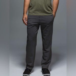 LULULEMON Men’s Kung Fu Pants Gray M Medium